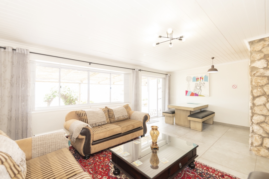 7 Bedroom Property for Sale in Jacobsbaai Western Cape